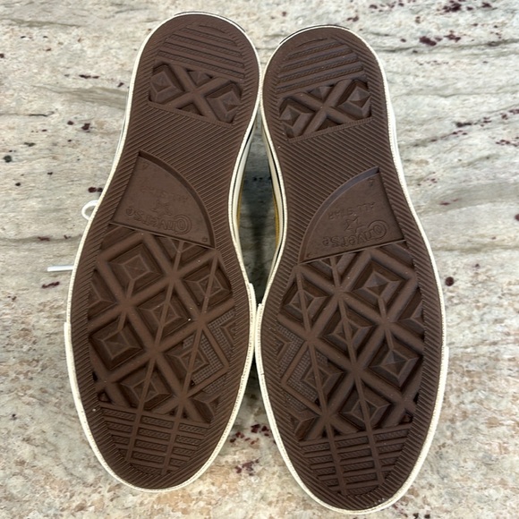 Converse - Picture 4 of 5